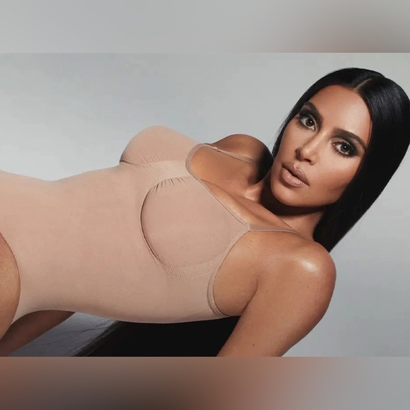 SKIMS SEAMLESS SCULPT BRIEF BODYSUIT JASPER XS - Picture 8 of 9